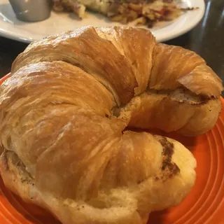 CROISSANT