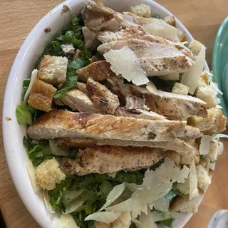 KALE ROMAINE CAESAR SALAD