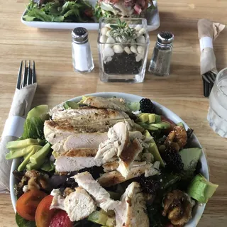 SUMMER SALAD
