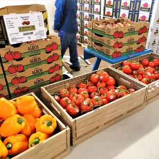 Tomatoes and Sweet Peppers on Wednesday 9/27/2017