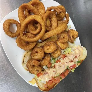 Po Boy Sandwich w/ Onion Rings