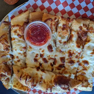 Cheese bread sticks, very good!
