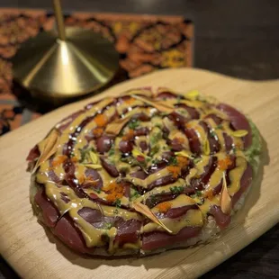 Sushi pizza