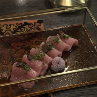 Smoked toro with shaved black truffles
