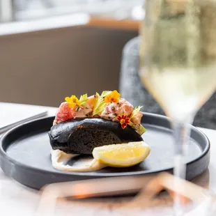 Maine Lobster Roll &amp; Bubbles
