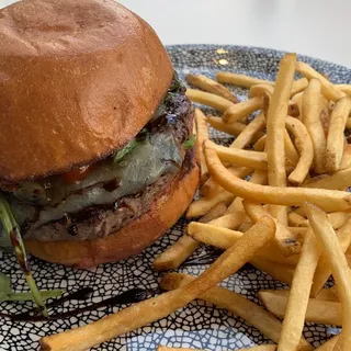 KF Pepper Crusted Burger