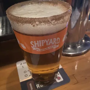 Shipyard Pumpkinhead Ale with rim.