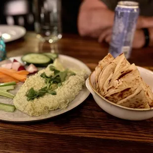 Edamame hummus