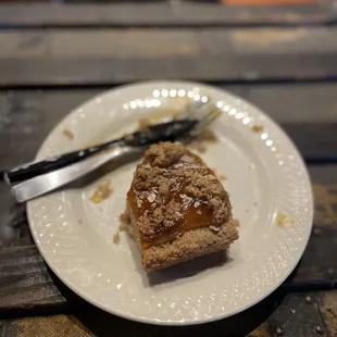 Vegan apricot oat bar