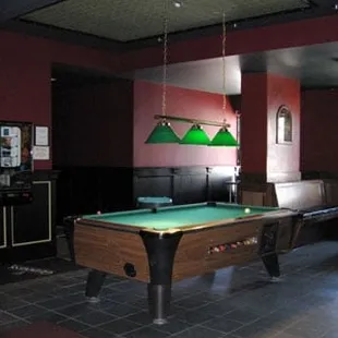 Lots of space for pool in the back room