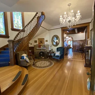 Entrance - stairs up to rooms