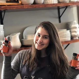 Miranda is one of Abundant Kitchen's employees. Ready to greet you with a smile.