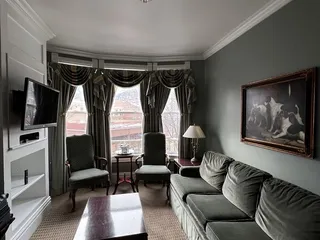 The Cliff House at Pikes Peak