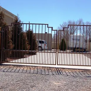 Automatic Double swing gates