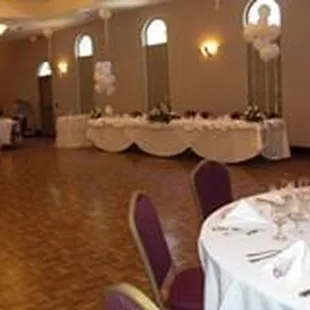 Access to a dance floor.