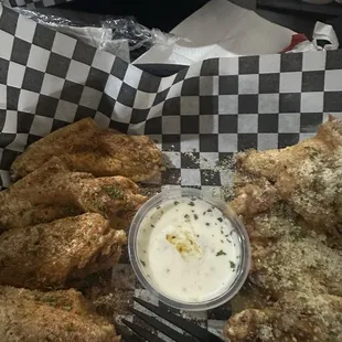 chicken wings and fried chicken, food