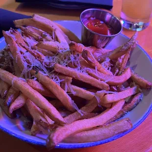 Parmesan fries - avoid, very soggy