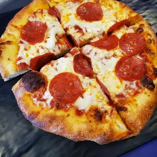 Pepperoni pizza