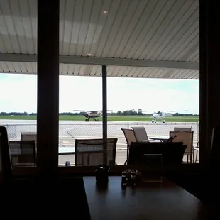We ate indoors, but still had a pretty good view of planes through the large picture windows!