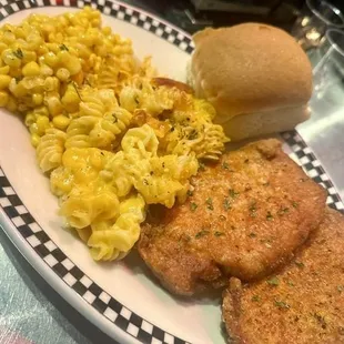 chicken wings and fried chicken, food