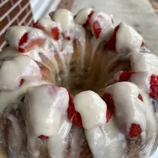 Mini Strawberry Lemonade Bundt Cake