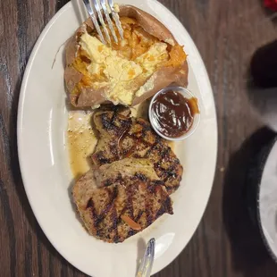 Pork chops with bbq sauce