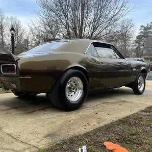 Full vehicle wrap gloss black gold