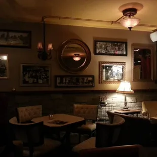 The decor