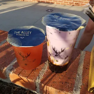 Strawberry Green Tea with Green Tea Jelly