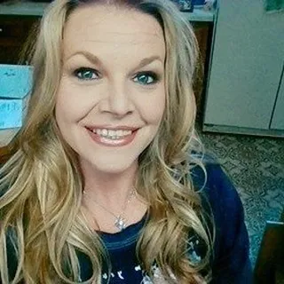 Kari K.