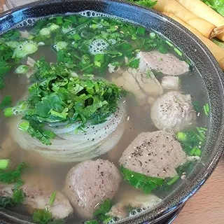 Pho Me Up (brisket, rare steak, meat ball and cube short rib)