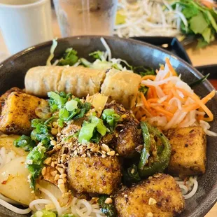 Oodles of Noodles with Lemongrass Tofu and crispy egg roll