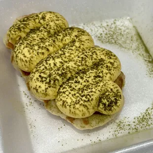 Matcha Crème Brûlée Croffle