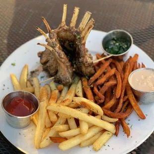 The Alley Restaurant & Bar