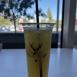 Peach Oolong Tea