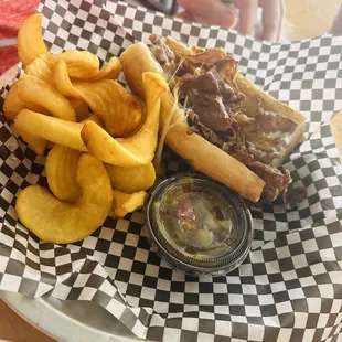 THE ITALIAN BEEF SANDWICH