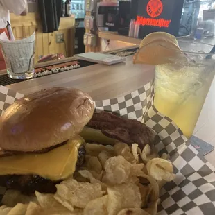 Bacon cheese burger and a mystery pineapple drink. Absolutely fabulous