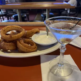 Onion rings with yummy ranch and martini