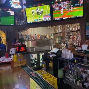 Nice place - ask for ur Red Bull ... ‍