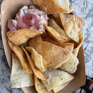 Salmon dip with fresh chips