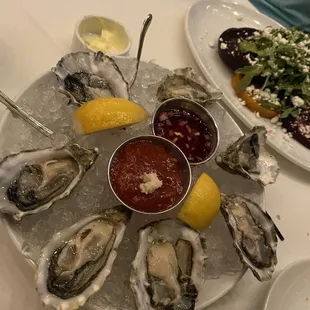 Oysters on the Half Shell (1/2 Dozen)*