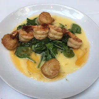 Shrimp & Sea Scallop Sauté*