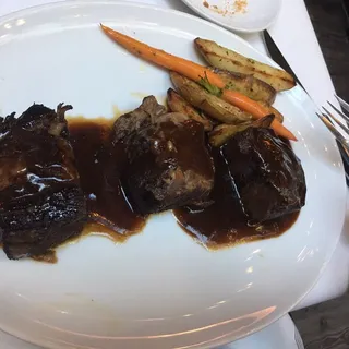 Boneless Beef Short Ribs