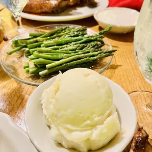 Asparagus and Mashed Potatoes