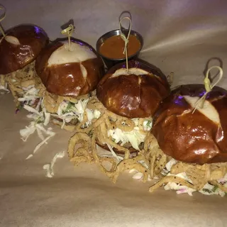 CRAFTHOUSE SLIDERS