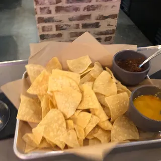 CHIPOTLE QUESO