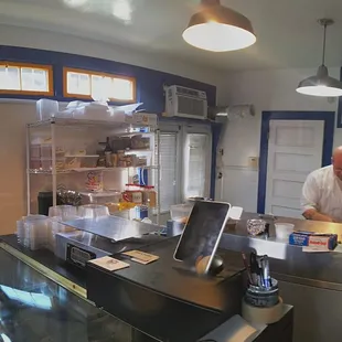 sushi and sashimi, interior