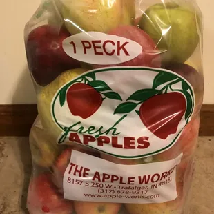 1 peck of mixed sweet and tart eating apples
