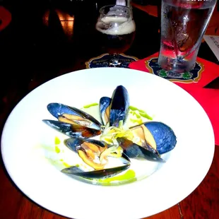 Local Taylor mussels