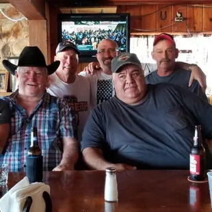 Great time with my husband and friends . Thanks so much Arena Bar .Amazing karaoke , music and drink.